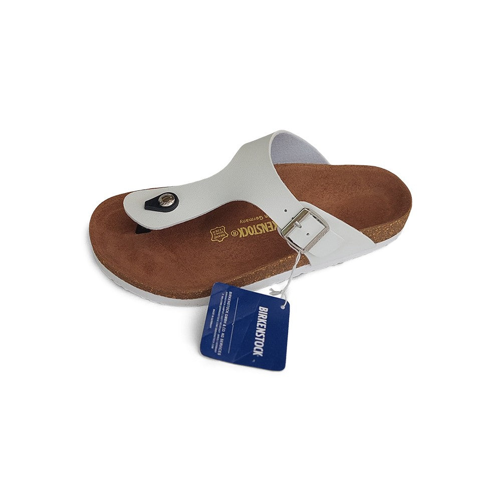 Birkenstock Gizeh White - stiliga flip-flops med ergonomisk korksula och T-rem i vitt.