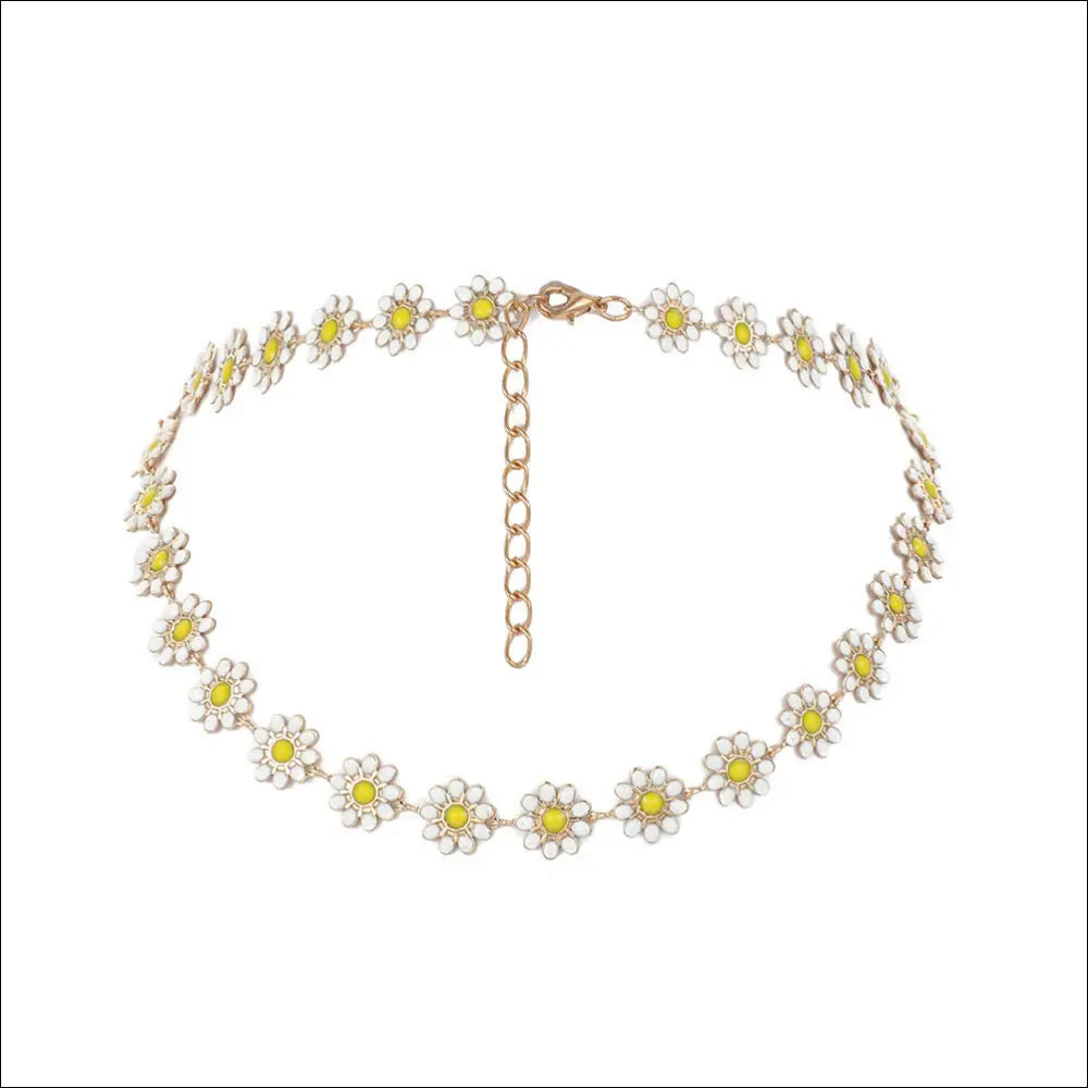 Elegant Chockerhalsband med Vita Blommor och Margeriter - Vit / 40 gr - mutual