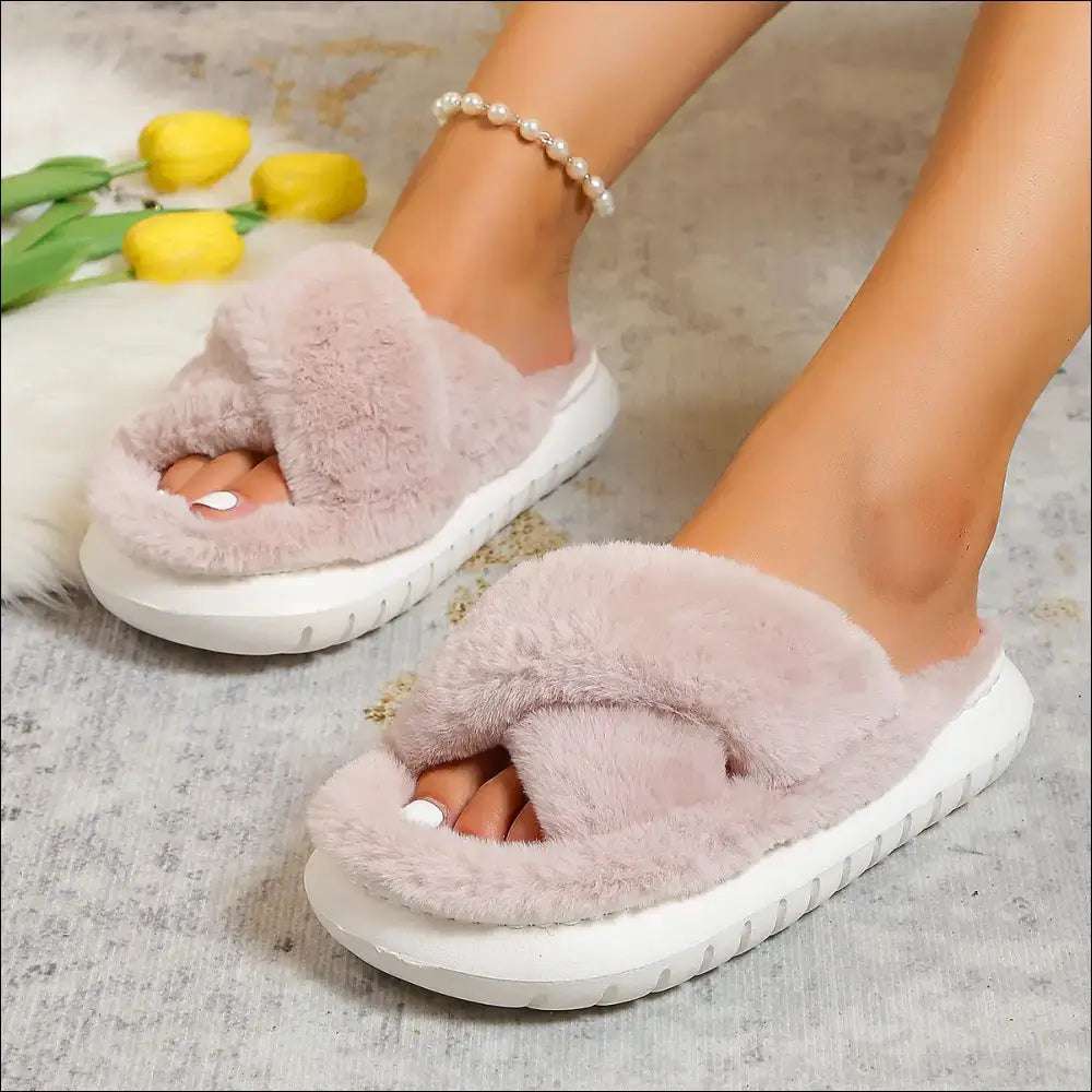 Fluffiga Plattform Innetofflor i Plysch för Dam - Rosa / 40-41 - mutual