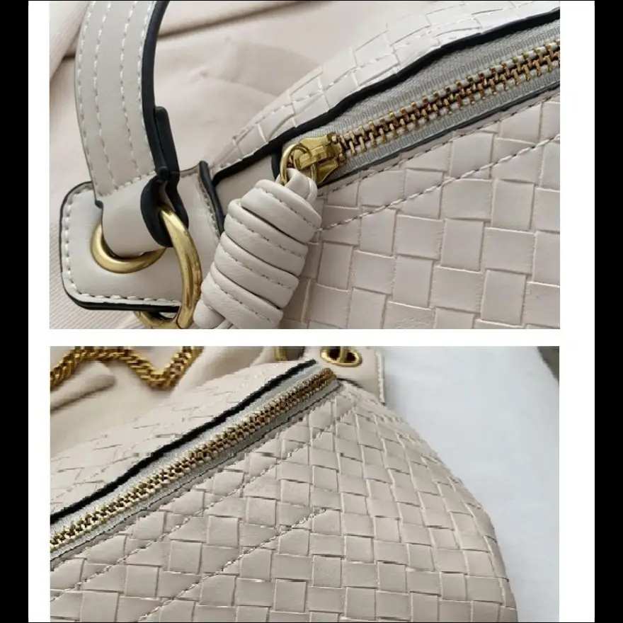 Kompakt läderväska med axelrem och eleganta detaljer - Axelväska