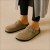 Birkenstock Boston Taupe - Mocka Clogs med Mjuk Fotbädd - Sandaler