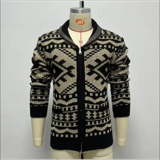 Stickad Herr Cardigan i Nordisk Stil med Polokrage