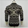 Stickad Herr Cardigan i Nordisk Stil med Polokrage