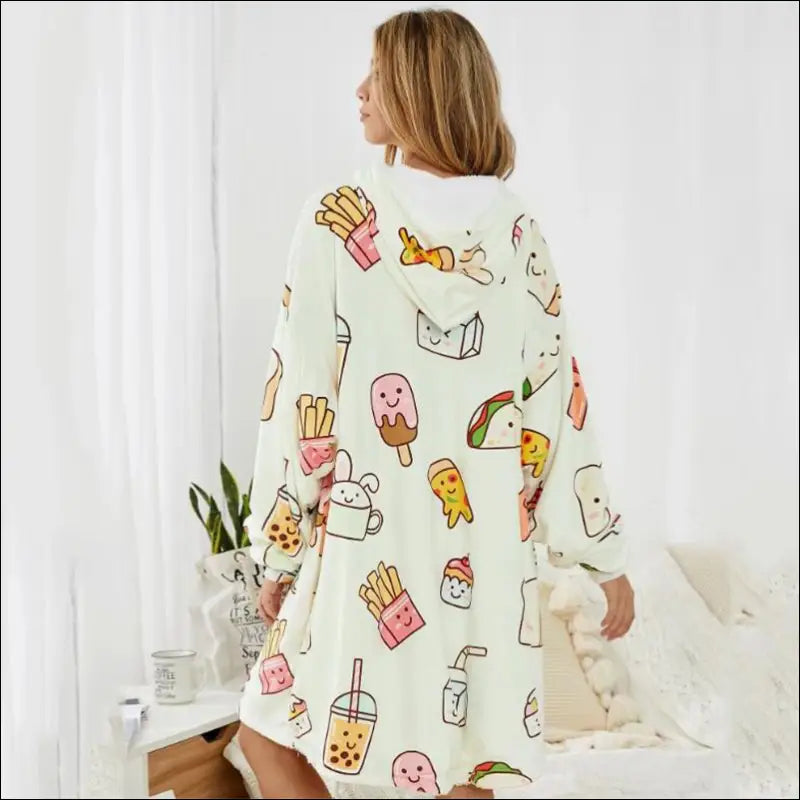 Milkshake Sherpa Hoodie Blanket Yummy Treat Edition - Dessert Treats / Free Storlek / Off-White med tryck